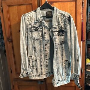 Light wash studded denim jacket size L